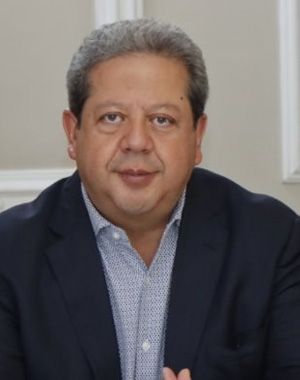 Dr. Luis Enrique Dussán López