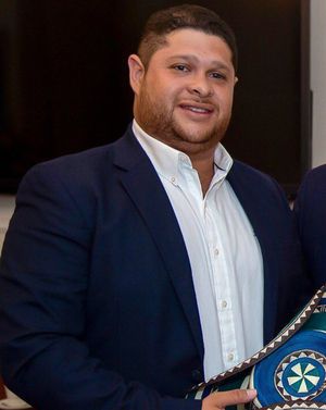 Dr. Orlando David Benitez