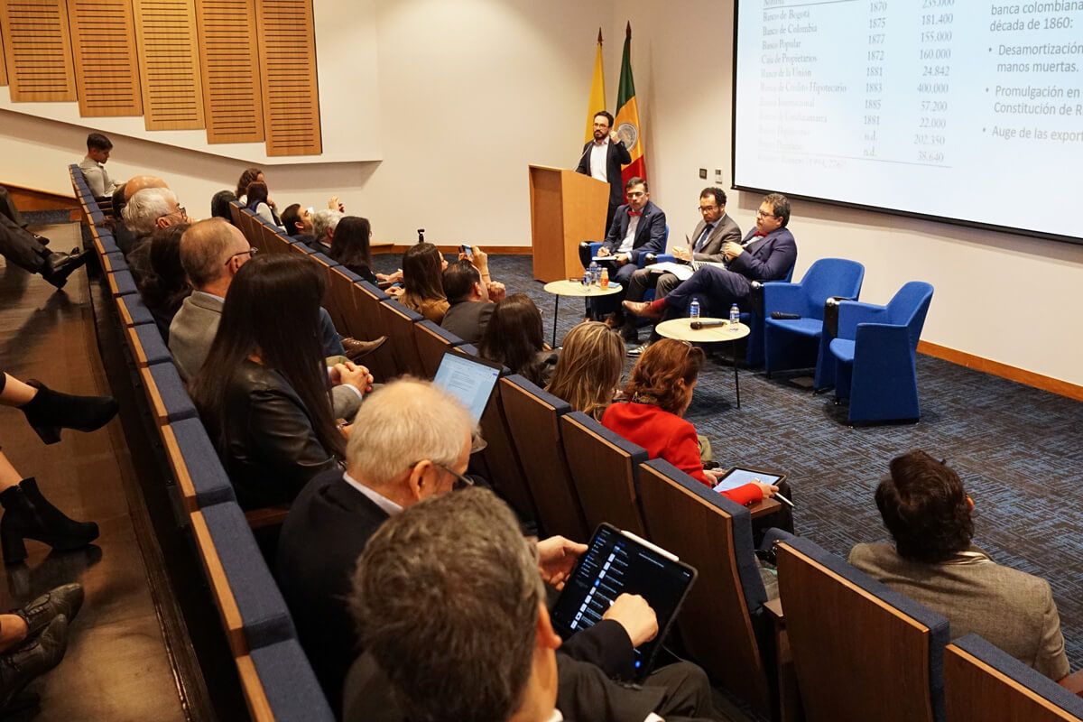 Foro conmemorativo de los 160 años de la Constitución de Rionegro