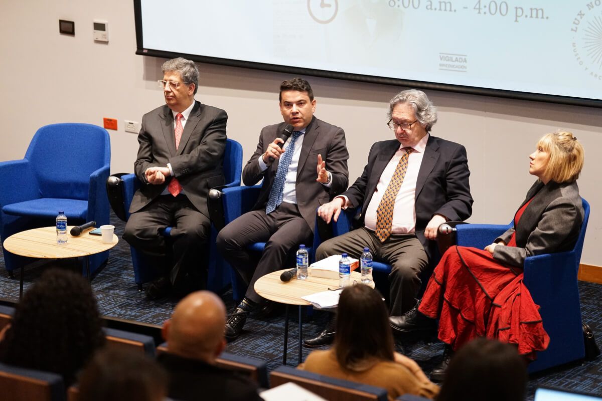 Foro conmemorativo de los 160 años de la Constitución de Rionegro