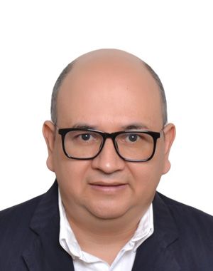 Dr. Alexander Cruz Martínez