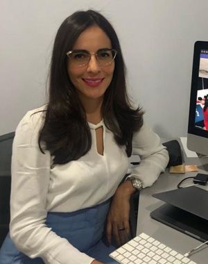 Dr. Ángela Bejarano Daza