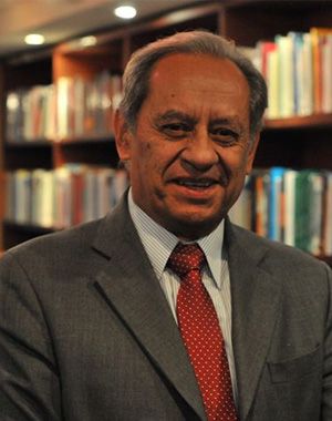 Dr. Augusto Trujillo Muñoz