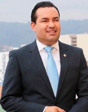 Dr. Didier Tavera Amado
