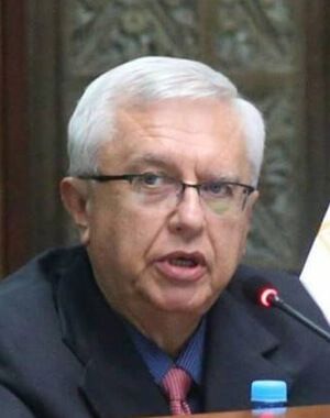 Dr. Héctor Quintero Arredondo
