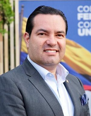 Dr. Didier Tavera Amado